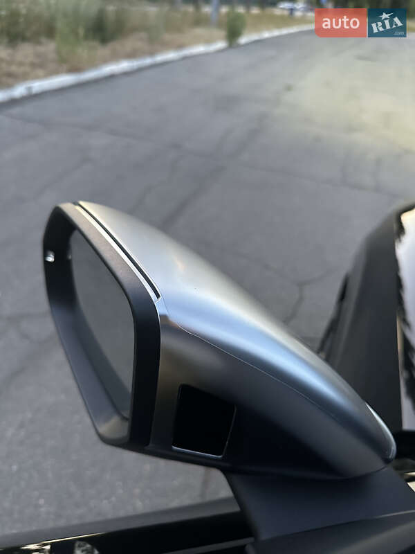 Внедорожник / Кроссовер Audi SQ8 2024 в Кропивницком