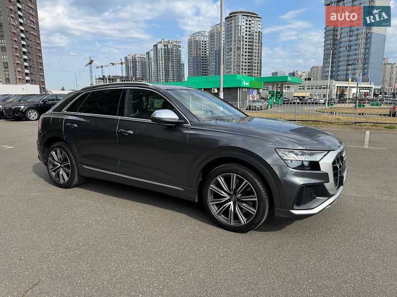 Внедорожник / Кроссовер Audi SQ8 2020 в Киеве