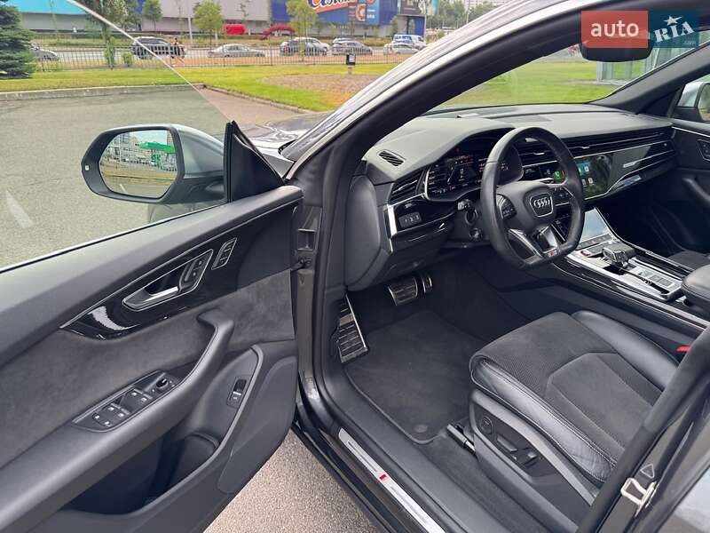 Внедорожник / Кроссовер Audi SQ8 2020 в Киеве