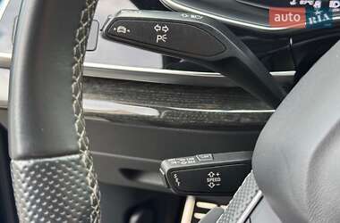 Внедорожник / Кроссовер Audi SQ8 2020 в 