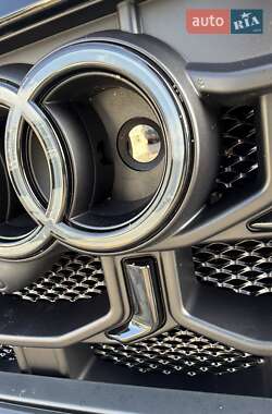 Внедорожник / Кроссовер Audi SQ8 2025 в 