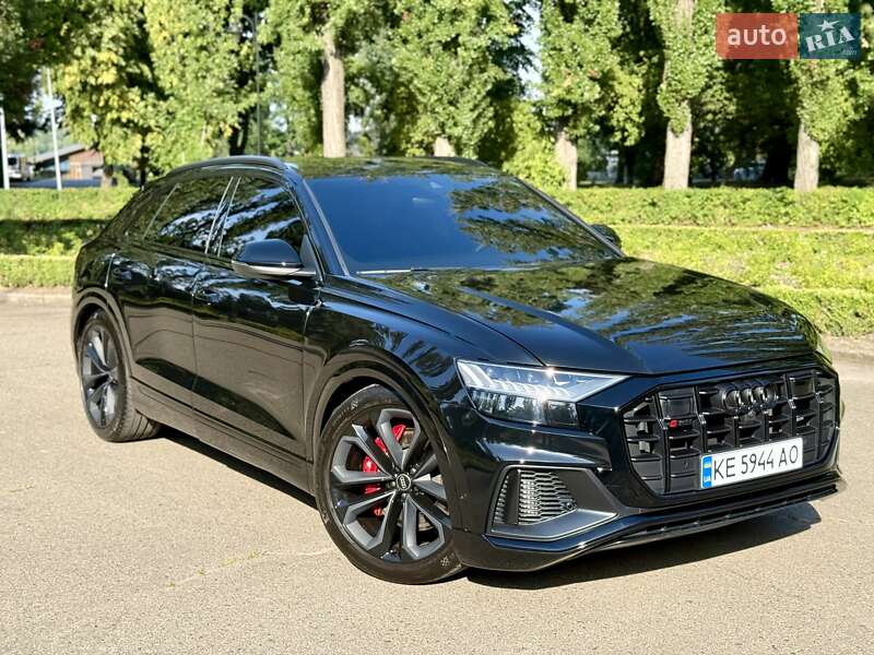 Audi SQ8 2023