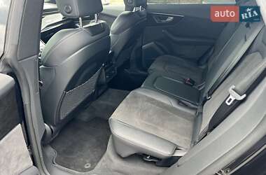 Внедорожник / Кроссовер Audi SQ8 2021 в 