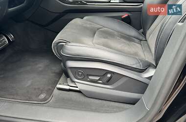 Внедорожник / Кроссовер Audi SQ8 2021 в 