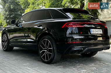 Внедорожник / Кроссовер Audi SQ8 2021 в 