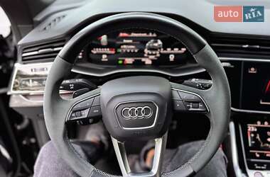Внедорожник / Кроссовер Audi SQ8 2021 в 