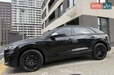 Внедорожник / Кроссовер Audi SQ8 2025 в 