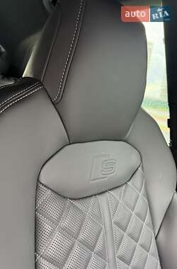 Внедорожник / Кроссовер Audi SQ8 2025 в 