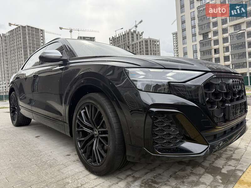 Внедорожник / Кроссовер Audi SQ8 2025 в 