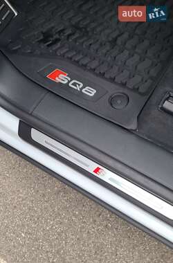 Внедорожник / Кроссовер Audi SQ8 2021 в 