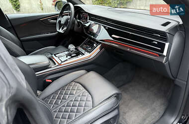 Внедорожник / Кроссовер Audi SQ8 2019 в 