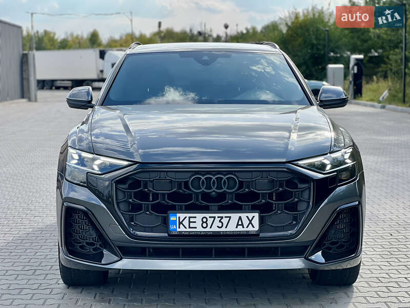 Внедорожник / Кроссовер Audi SQ8 2023 в Днепре фото 6 Внедорожник / Кроссовер Audi SQ8 2023 в Днепре
