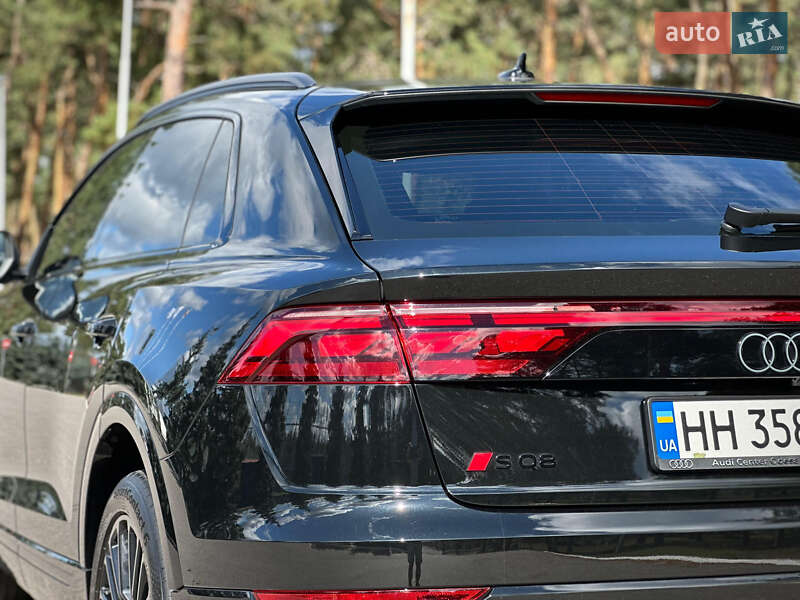 Внедорожник / Кроссовер Audi SQ8 2025 в Киеве
