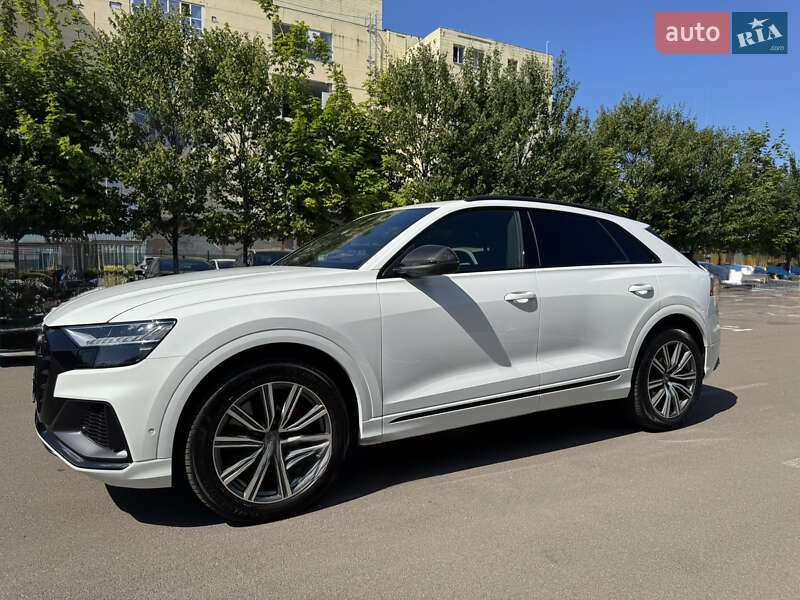 Внедорожник / Кроссовер Audi SQ8 2021 в Киеве фото 4 Внедорожник / Кроссовер Audi SQ8 2021 в Киеве