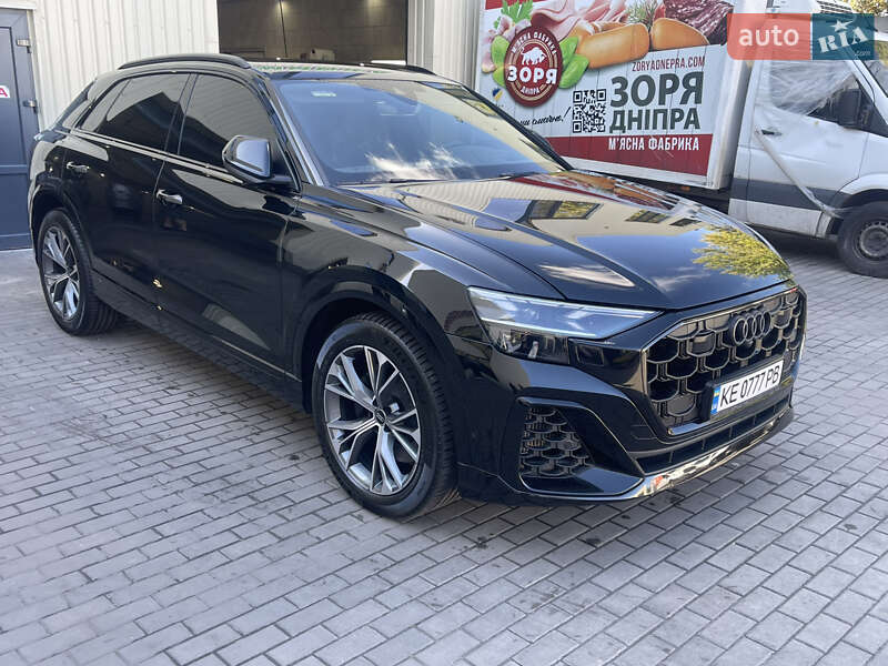 Audi SQ8 2023