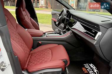 Внедорожник / Кроссовер Audi SQ8 2024 в 