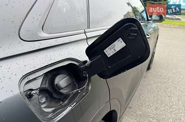 Внедорожник / Кроссовер Audi SQ8 2023 в 