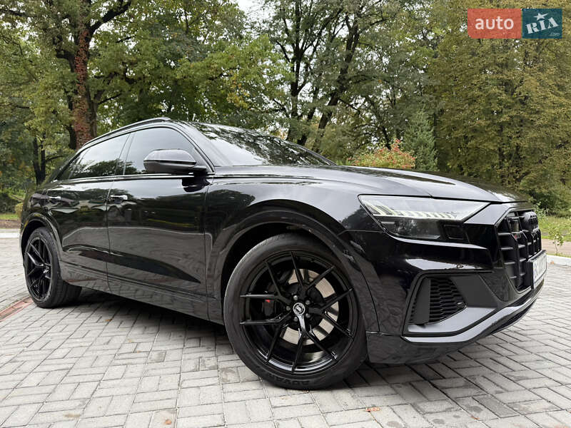 Внедорожник / Кроссовер Audi SQ8 2020 в Дрогобыче