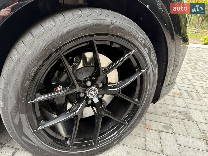 Внедорожник / Кроссовер Audi SQ8 2020 в Дрогобыче