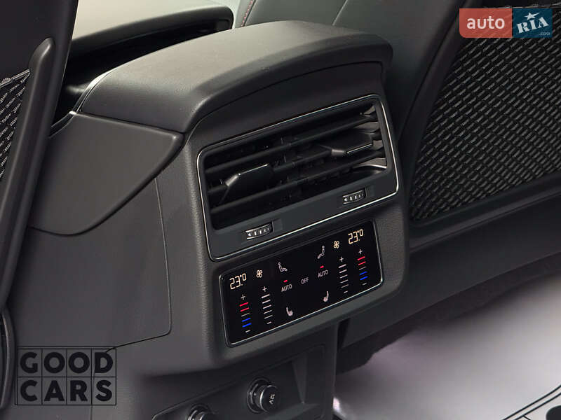 Внедорожник / Кроссовер Audi SQ8 2024 в Одессе