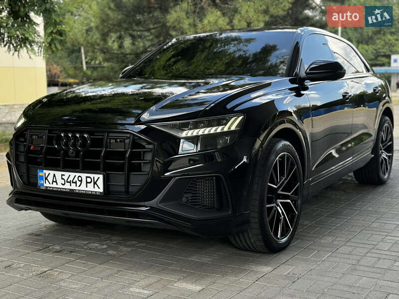 Позашляховик / Кросовер Audi SQ8 2021 в Дніпрі