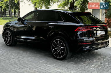 Внедорожник / Кроссовер Audi SQ8 2021 в 