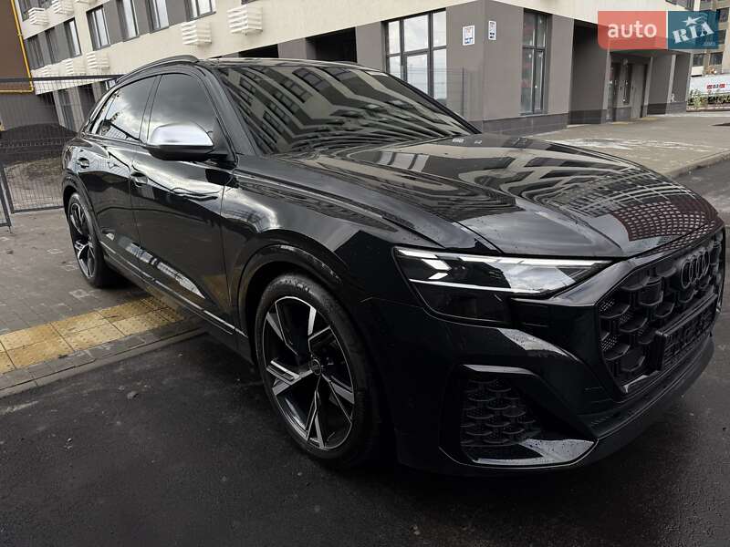 Внедорожник / Кроссовер Audi SQ8 2025 в Киеве