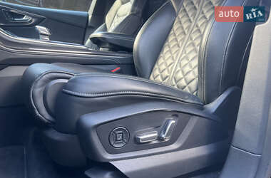Позашляховик / Кросовер Audi SQ8 2020 в Бердичеві