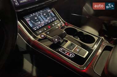 Позашляховик / Кросовер Audi SQ8 2021 в 