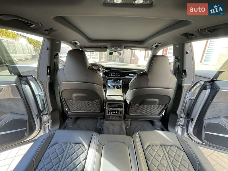 Внедорожник / Кроссовер Audi SQ8 2021 в Киеве