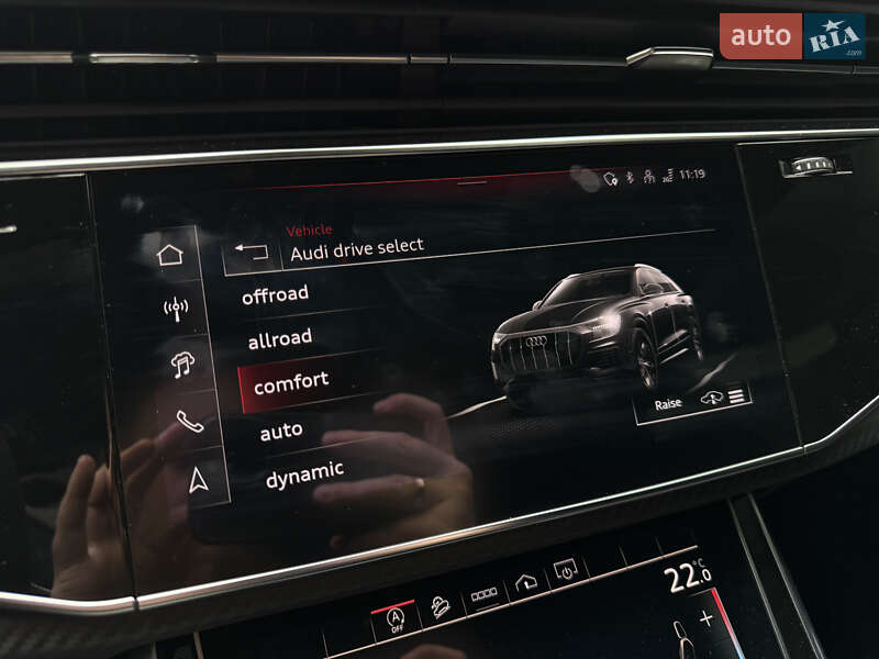Позашляховик / Кросовер Audi SQ8 2024 в Києві фото 23 Позашляховик / Кросовер Audi SQ8 2024 в Києві