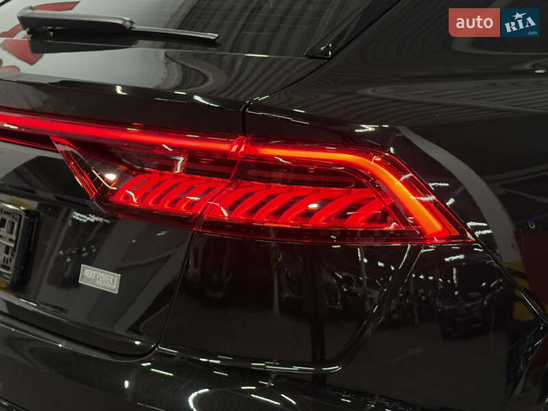 Позашляховик / Кросовер Audi SQ8 2021 в Одесі