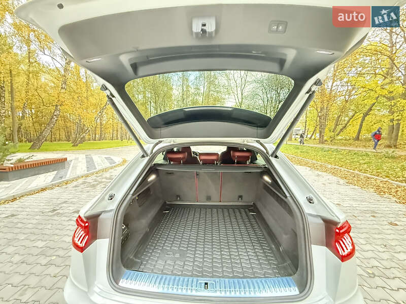 Внедорожник / Кроссовер Audi SQ8 2021 в Тернополе