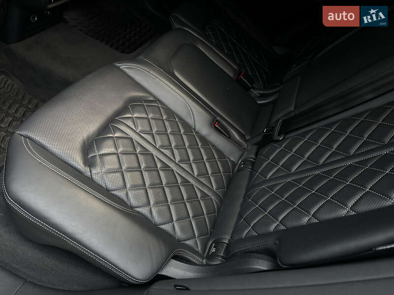 Позашляховик / Кросовер Audi SQ8 2021 в Дніпрі фото 22 Позашляховик / Кросовер Audi SQ8 2021 в Дніпрі