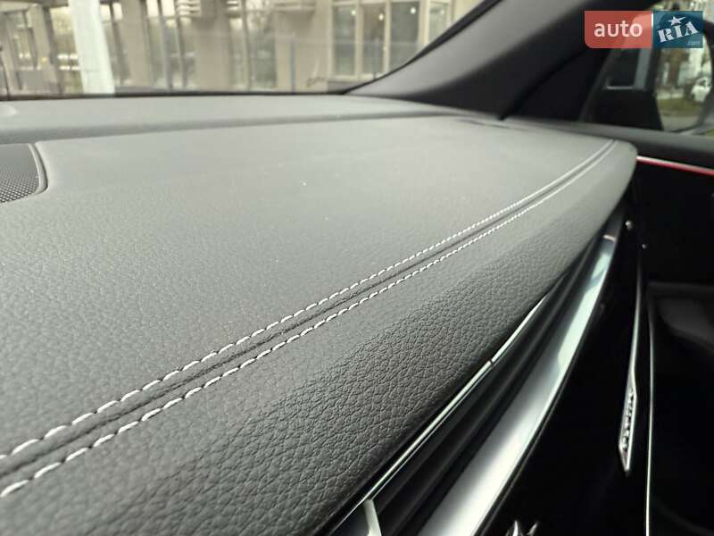 Позашляховик / Кросовер Audi SQ8 2025 в Києві фото 107 Позашляховик / Кросовер Audi SQ8 2025 в Києві