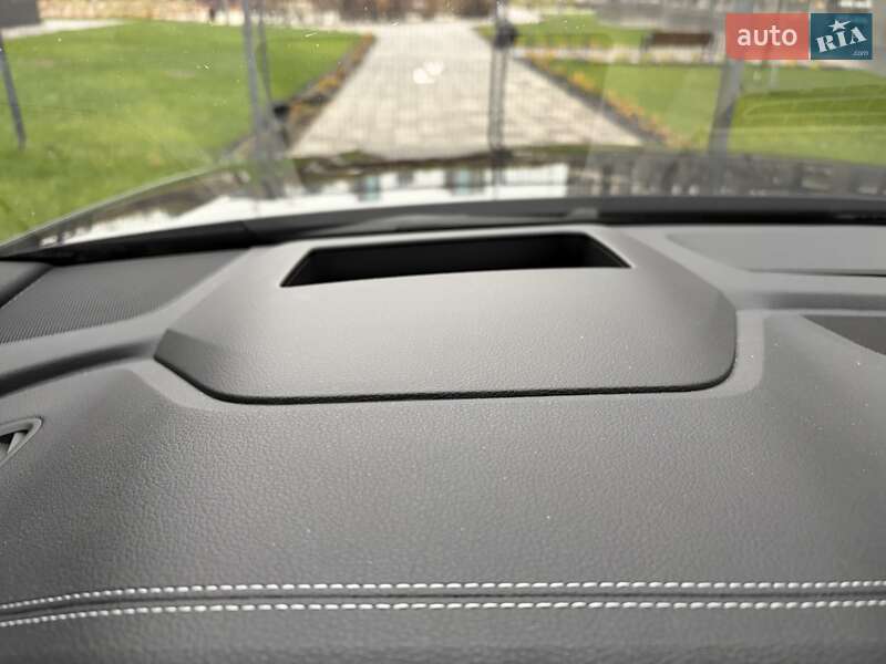Позашляховик / Кросовер Audi SQ8 2025 в Києві фото 58 Позашляховик / Кросовер Audi SQ8 2025 в Києві