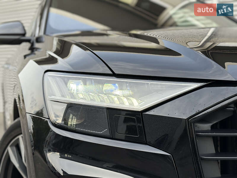 Позашляховик / Кросовер Audi SQ8 2019 в Рівному фото 13 Позашляховик / Кросовер Audi SQ8 2019 в Рівному
