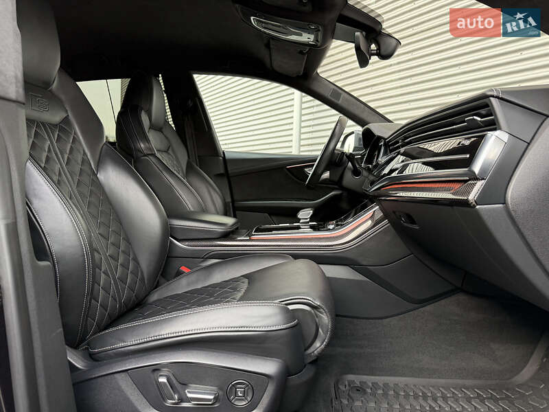 Позашляховик / Кросовер Audi SQ8 2019 в Рівному фото 38 Позашляховик / Кросовер Audi SQ8 2019 в Рівному