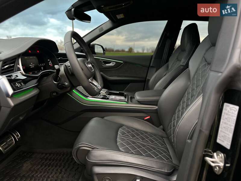 Внедорожник / Кроссовер Audi SQ8 2024 в Киеве
