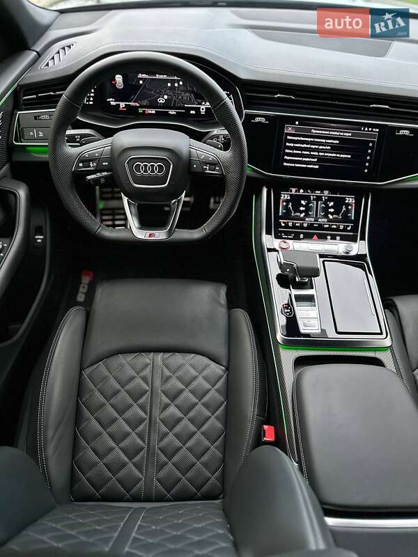 Внедорожник / Кроссовер Audi SQ8 2024 в Киеве