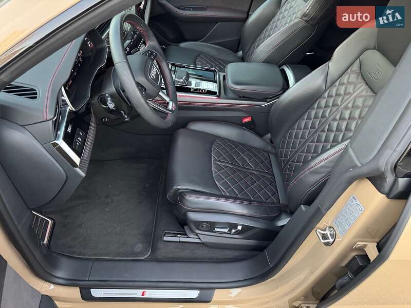 Позашляховик / Кросовер Audi SQ8 2024 в Києві