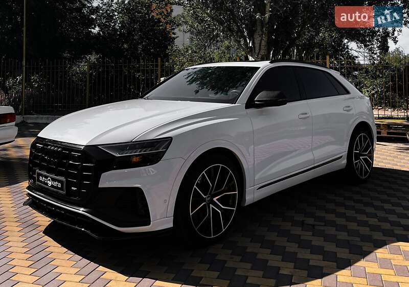 Внедорожник / Кроссовер Audi SQ8 2020 в Николаеве