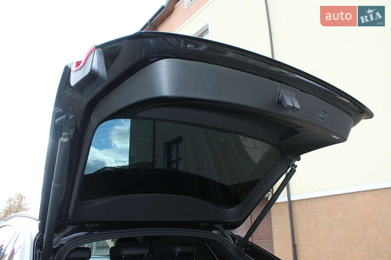 Внедорожник / Кроссовер Audi SQ8 2020 в Трускавце