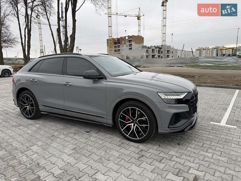 Внедорожник / Кроссовер Audi SQ8 2020 в Киеве фото 4 Внедорожник / Кроссовер Audi SQ8 2020 в Киеве
