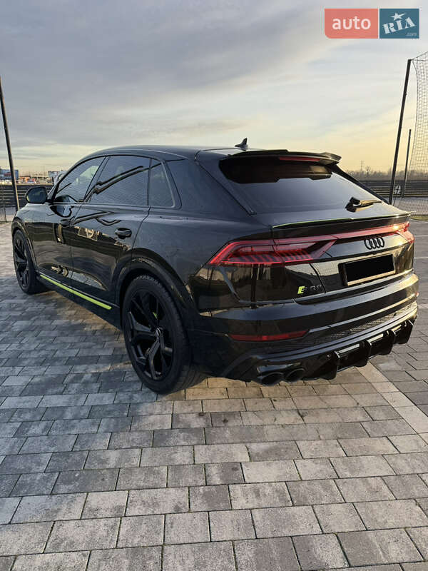 Внедорожник / Кроссовер Audi SQ8 2021 в Мукачево