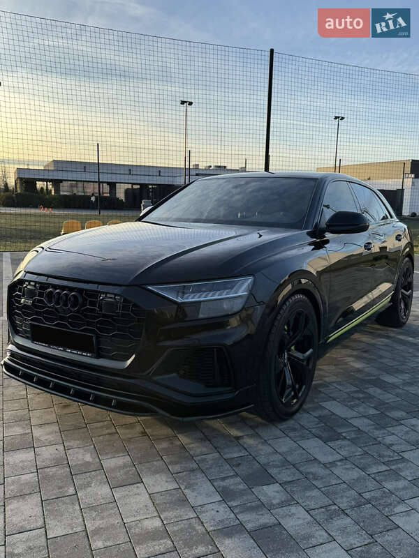 Внедорожник / Кроссовер Audi SQ8 2021 в Мукачево