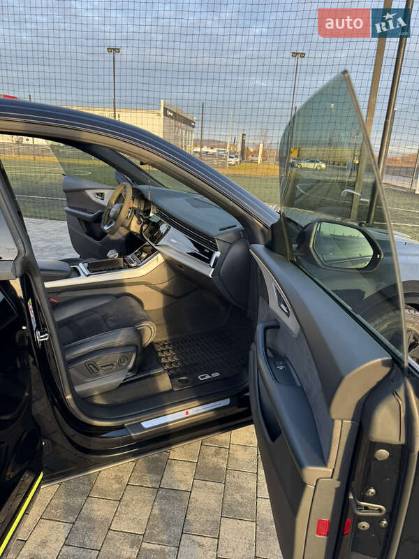 Внедорожник / Кроссовер Audi SQ8 2021 в Мукачево