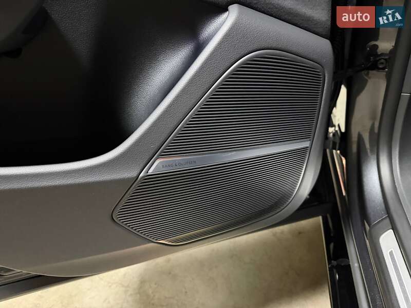 Позашляховик / Кросовер Audi SQ8 2024 в Києві фото 63 Позашляховик / Кросовер Audi SQ8 2024 в Києві