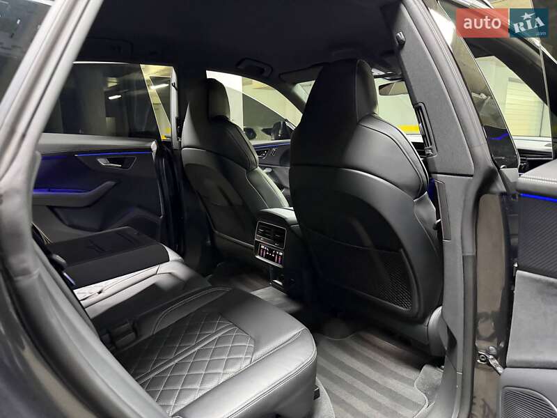 Позашляховик / Кросовер Audi SQ8 2024 в Києві фото 71 Позашляховик / Кросовер Audi SQ8 2024 в Києві