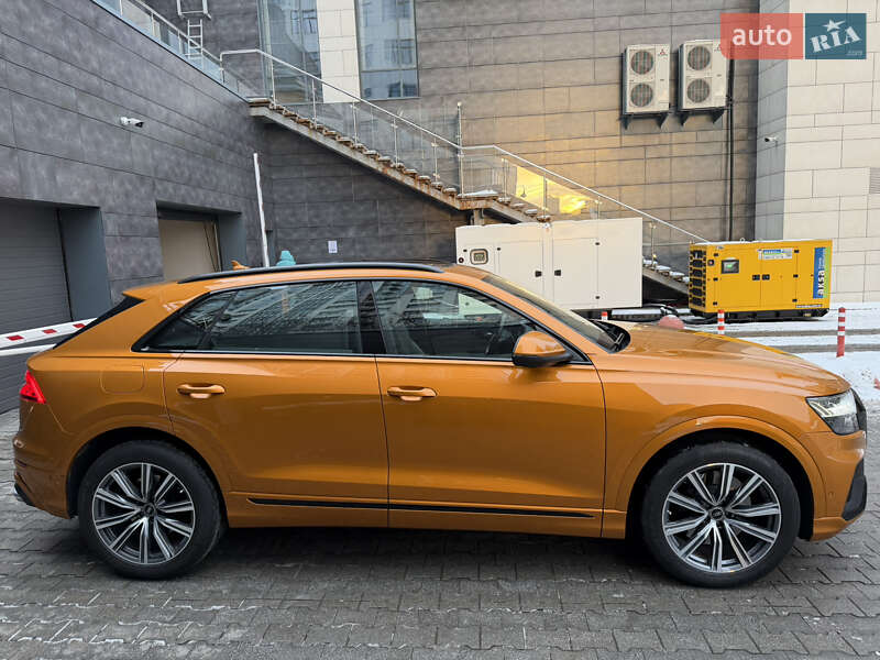 Внедорожник / Кроссовер Audi SQ8 2021 в Киеве